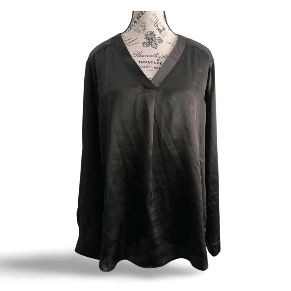 Nine West Black V-Neck Satin Blouse Dark Minimalist Silky Large